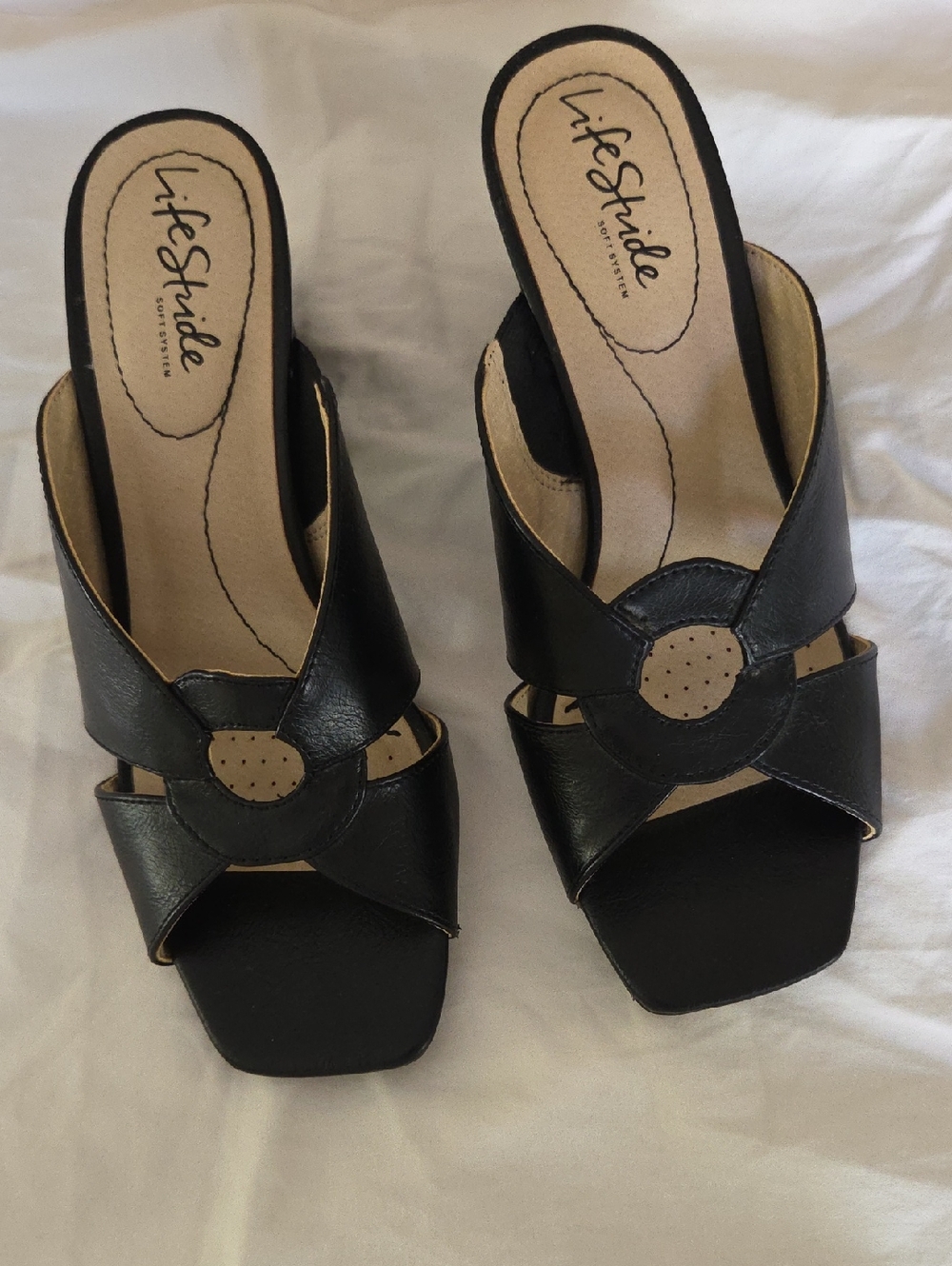 Life Stride Thrill Black Slide Mules with Decorative Ring Accent Size 6.